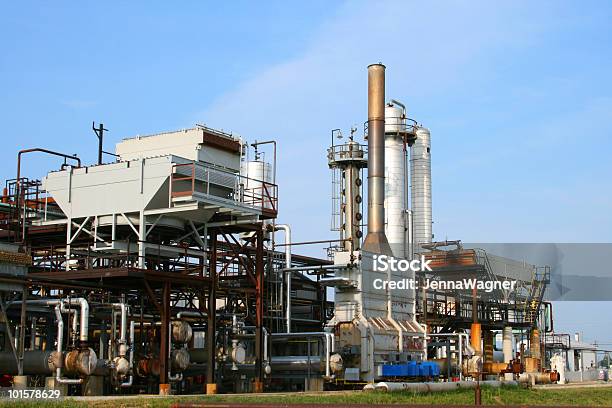 Rafineria Naftowa - zdjęcia stockowe i więcej obrazów Aluminium - Aluminium, Benzyna, Bez ludzi
