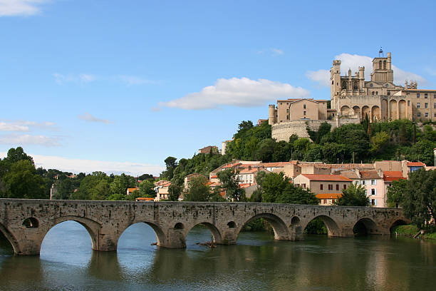 istock St. Nazaire, Beziers 101580330