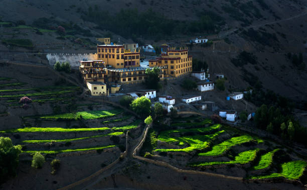 PLAY OF LIGHT EARLY MORNING SHOT IN DHANKAR VILLAGE FROM DHANKAR MONASTERY lahaul and spiti district photos stock pictures, royalty-free photos & images