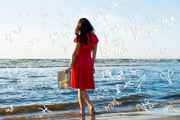 istock Zodiac signs and sea 1015877862
