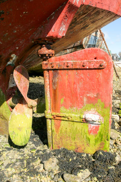 istock Propeller of abandoned boat in ship graveyard. 1016031990