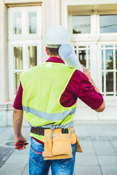 istock Young and handsome architect is preparing to work on a nice sunny day. 1016134044
