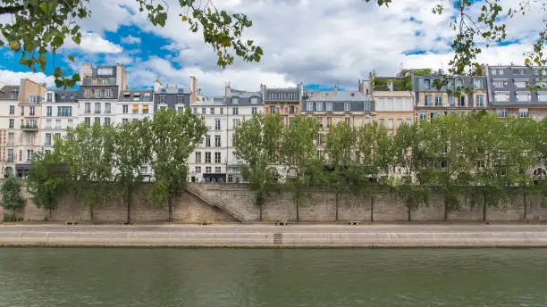 Photo of Paris, view of ile saint-louis