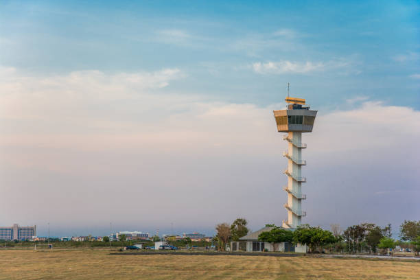 istock Radar tower airport communication 1016481898