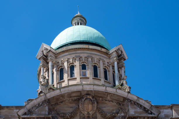 istock Dome  of Hull City Hall 1016482552