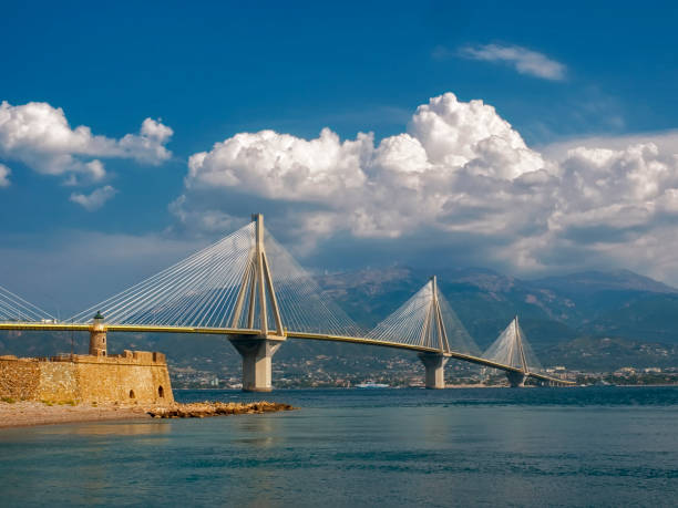 istock Rion - Antirrion bridge 1016522248