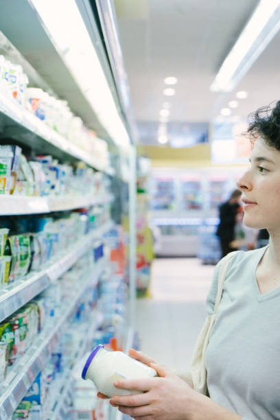 istock Lesbian couple groceries shopping 1016528800