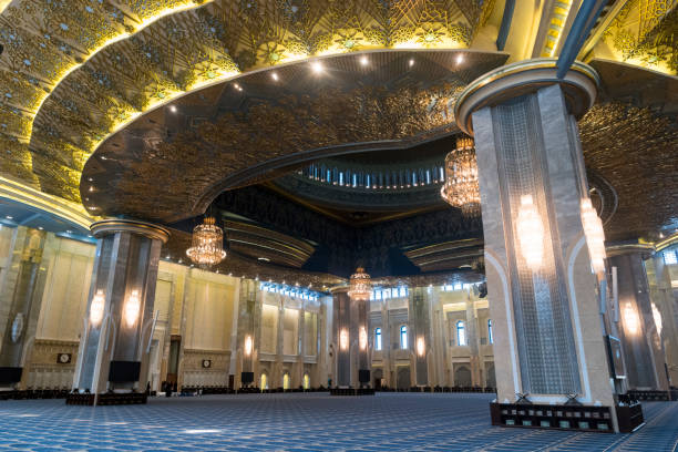 istock Grand Mosque in Kuwait City, interior 1016544174