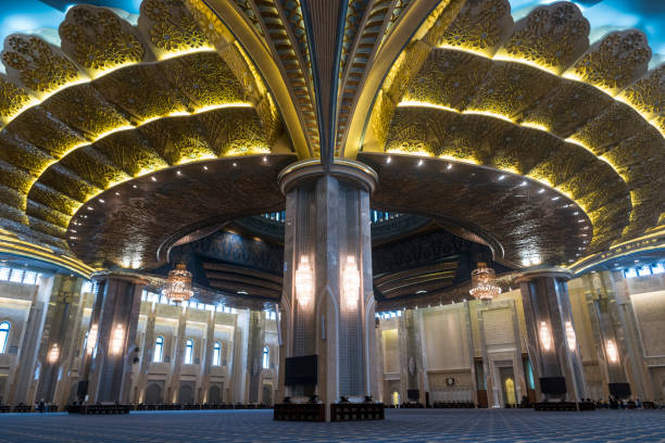 istock Grand Mosque in Kuwait City, interior 1016544194