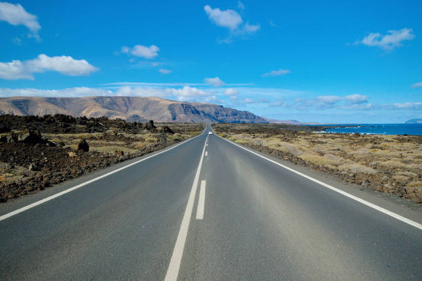 istock Road to Orzola 1016556342
