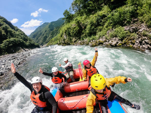 istock Personal point of view of a white water river rafting excursion 1016650374