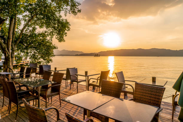 istock Natural scenery and architectural landscape in West Lake, Hangzhou 1016909596