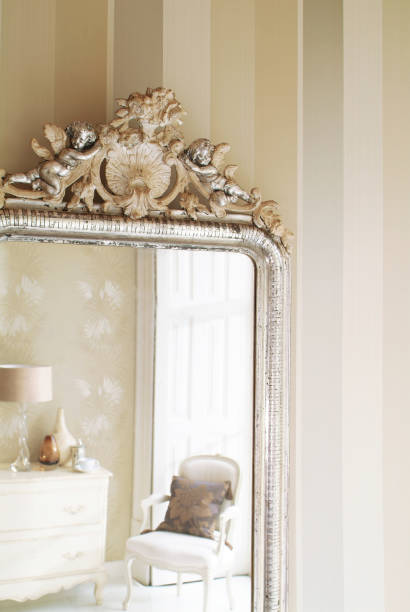 istock Mirror in living room 1016980540