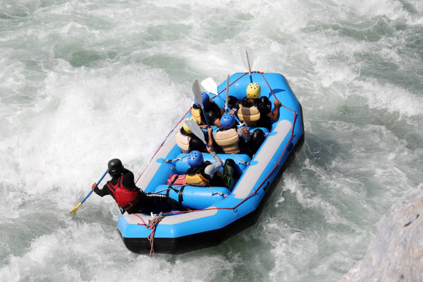 white water rafting on the rapids of river yosino in japan - team sport rafting white water rafting rapid imagens e fotografias de stock