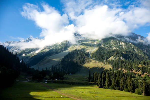istock Cloud on the top of mountain 1017018280