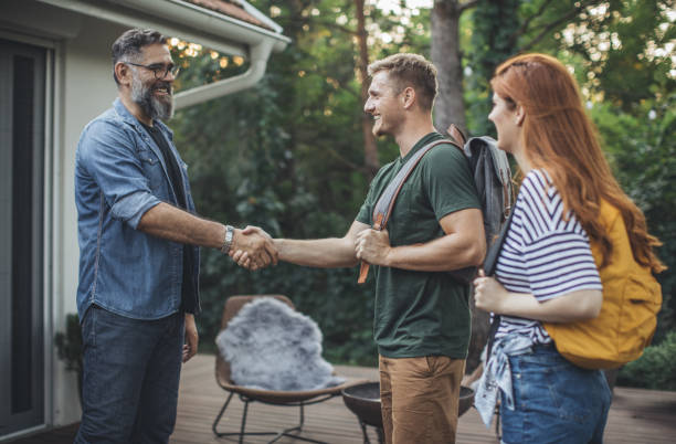 istock Young couple on vacation 1017057104
