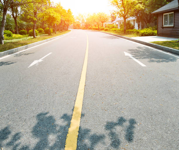 istock Asphalt highway with arrow sign 1017068326