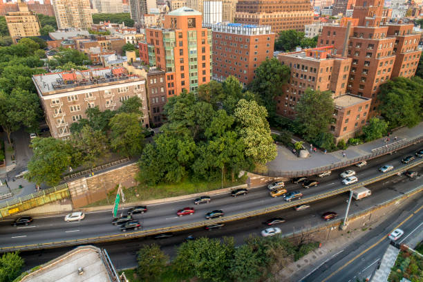 The aerial view of the Brooklyn Heights and Brooklyn-Queens Expressway The aerial view of the Brooklyn Heights and Brooklyn-Queens Expressway, New York City, USA BQE stock pictures, royalty-free photos & images