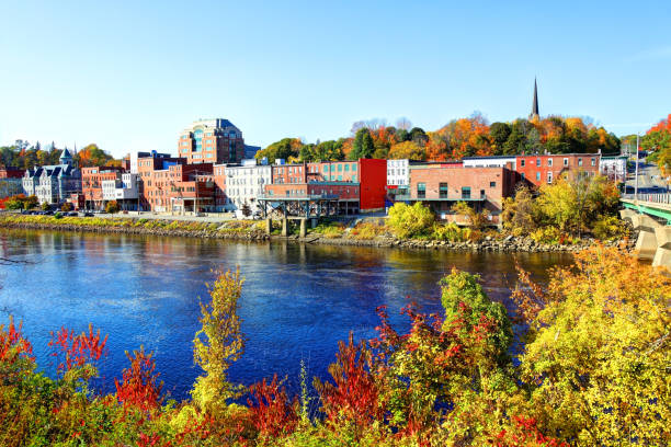 istock Autumn in Augusta, Maine 1017167050