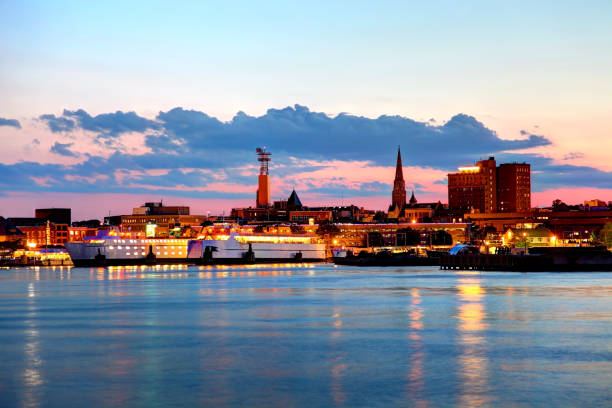 istock New London, Connecticut 1017167184