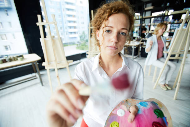 istock Painting in studio of arts 1017261188