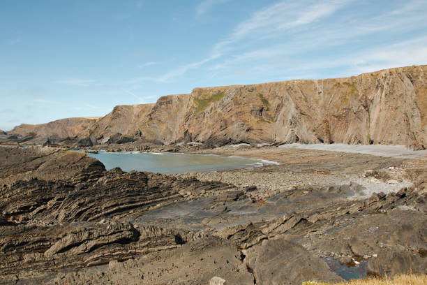the crackington rock formation at hartland quay, uk - plate tectonics imagens e fotografias de stock