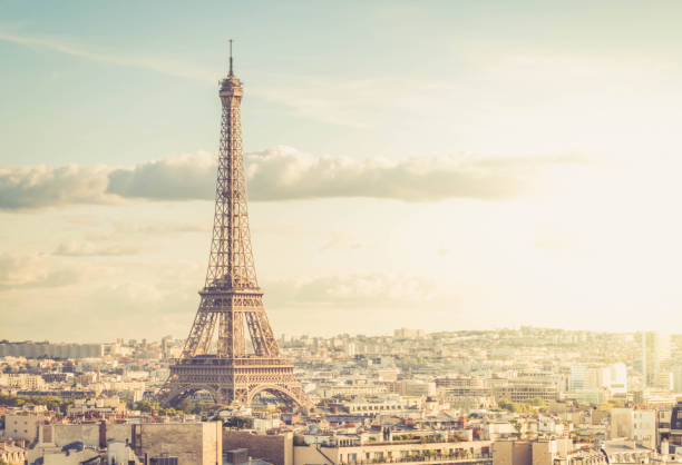 istock eiffel tour and Paris cityscape 1017275850