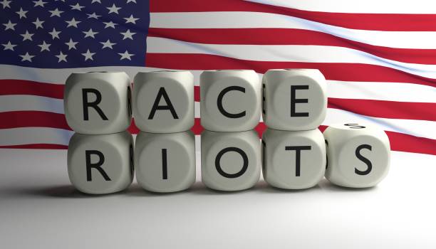 istock Race riots in the USA 1017282228