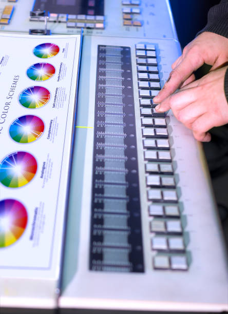 istock Man in the process of offset printing and color correction 1017328668