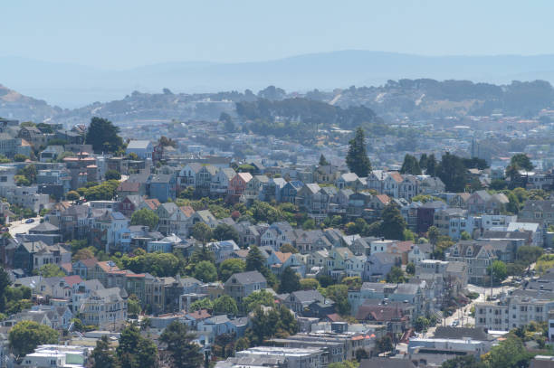 istock Streets of San Francisco 1017367430