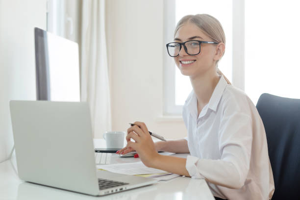 istock Smiling business woman 1017367808