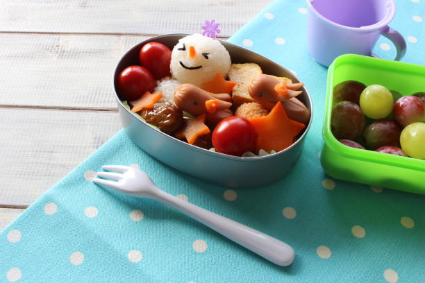 istock Cute snowman of lunch 1017435488