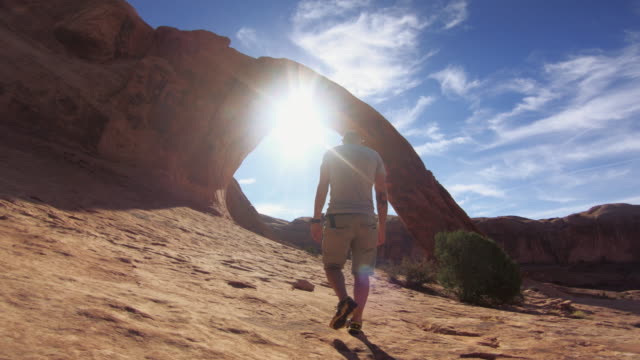 POV hiking in the Colorado plateau: Corona arch near Moab