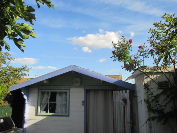 istock Wooden garden shed 1017553800