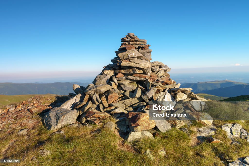 Stack Mountains Stack Of Rocks Marking A Mountain Peak Stock Photo - Download Image Now ...
