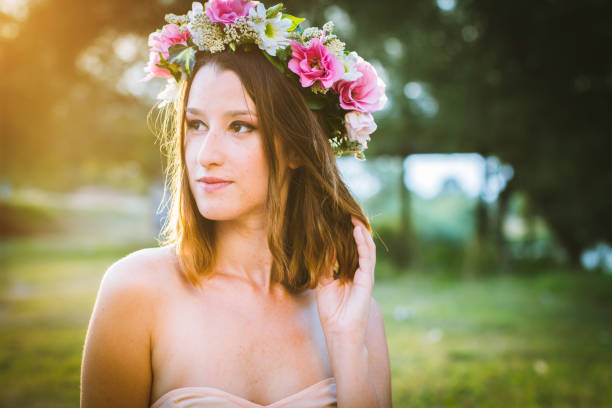 istock Beauty With Wreath in Nature 1017751402