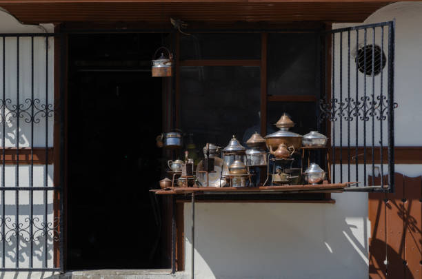 istock Ancient vintage Copper bowls, copper containers, pots and pans and old nostalgic iron 1017845662