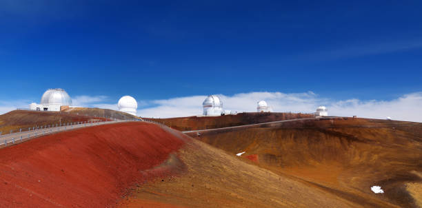 istock Observatories on top of Mauna Kea mountain peak. Astronomical research facilities and large telescope observatories located at the summit of Mauna Kea on the Big Island of Hawaii, USA 1017976730