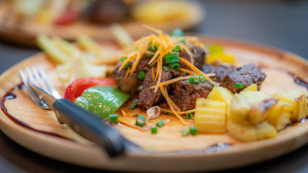 foto de comida - beef rice orange stir fried fotografías e imágenes de stock