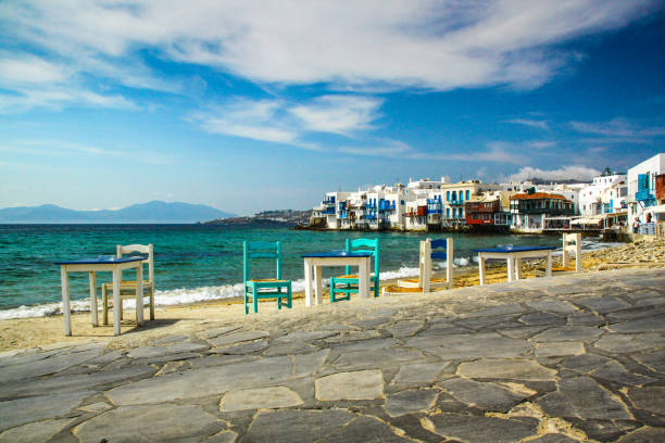 Restaurant overlooking Mykonos