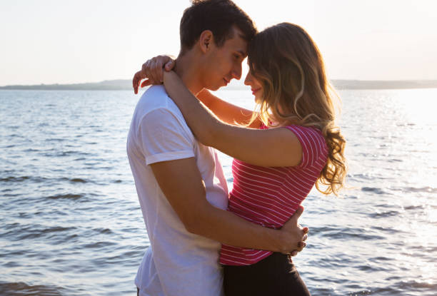 istock Young couple on the beach 1018096130