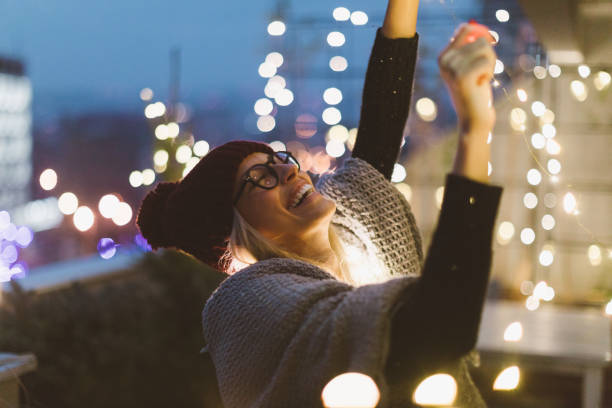 istock Decorating terrace for winter holidays 1018169406