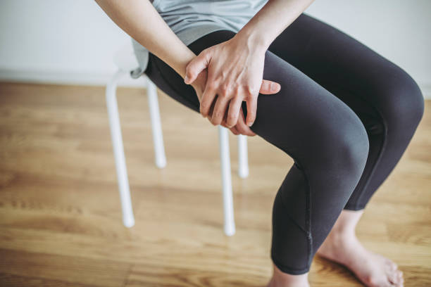 istock Women's thighs pain 1018207974