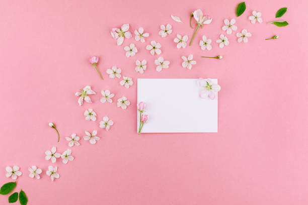 istock Concept of love letter with envelope and flowers 1018210400