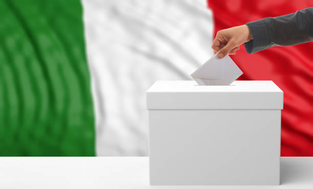 istock Voter on an Italy flag background. 3d illustration 1018272298