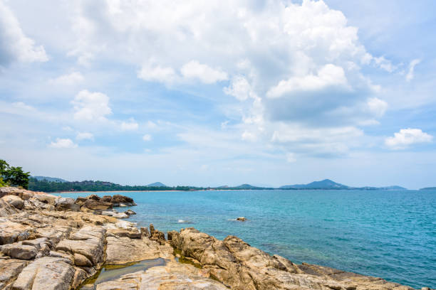 istock Rocks coastline and sea at Koh Samui 1018384726