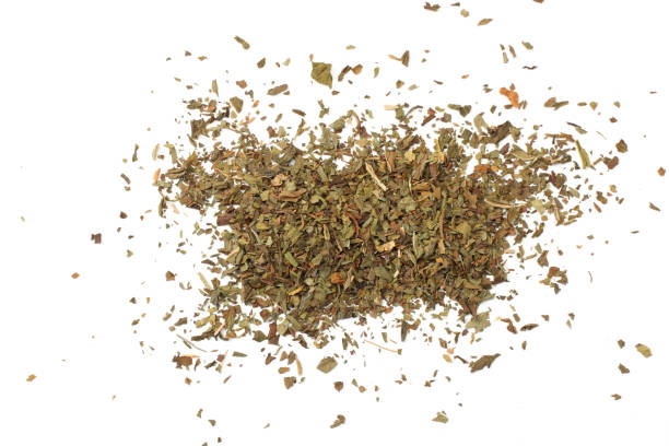 istock dried mint leaves isolated on white background 1018397782