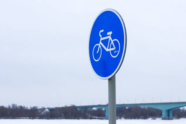 istock Bike path in winter 1018442908