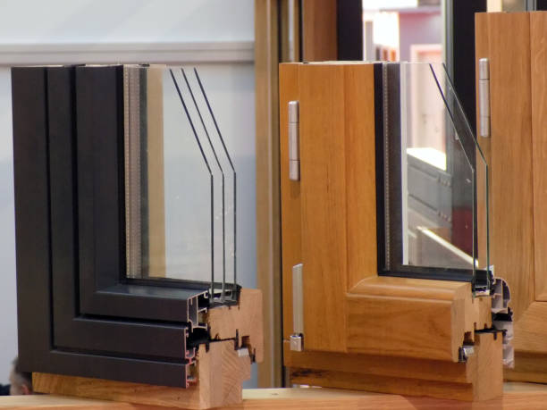 istock Cross-section of the window frame, with glass 1018493074