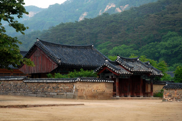 istock Beopjusa Buddhist Temple 1018548382